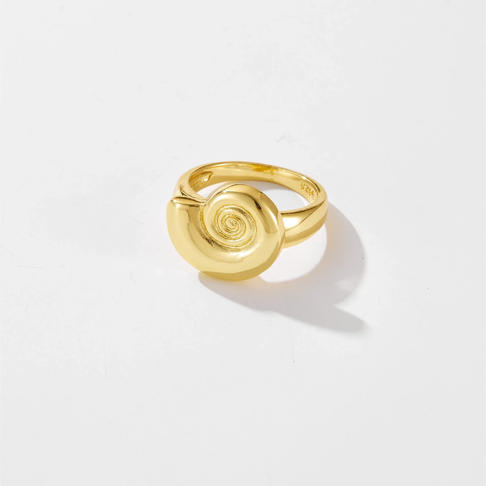 Wholesale Jewelry Punk Style Snail Design Copper Ring With Platinum And 18K Gold Electroplating For Women - Image 7