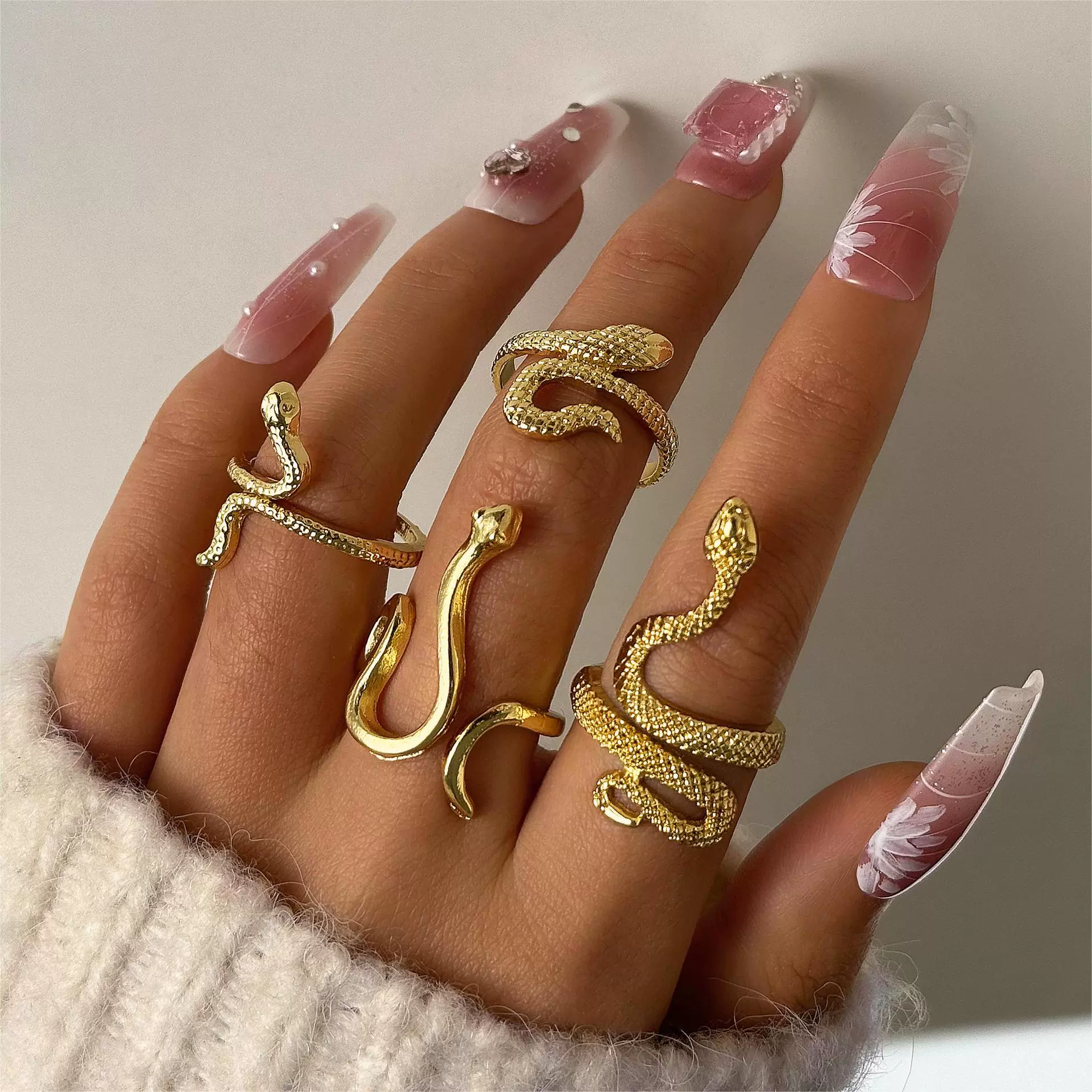 Wholesale Jewelry Retro Snake Animal Alloy Ring Electroplating Geometric Style Unisex - Image 3