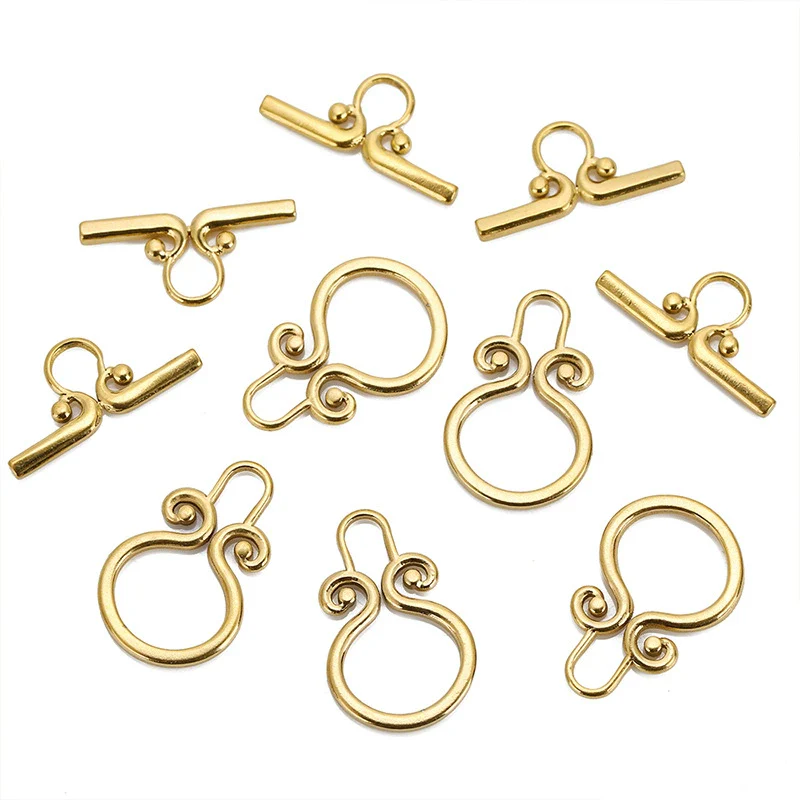 Wholesale Jewelry Retro Style Flower Pattern Stainless Steel Obuckle Necklace And Bracelet With Electroplating - Image 5