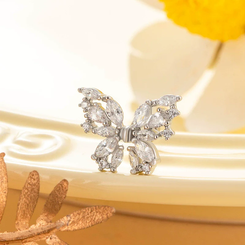 Wholesale Jewelry Retro Style Geometric Copper Inlaid Zircon Titanium Steel Piercing Jewelry For Women - Image 3