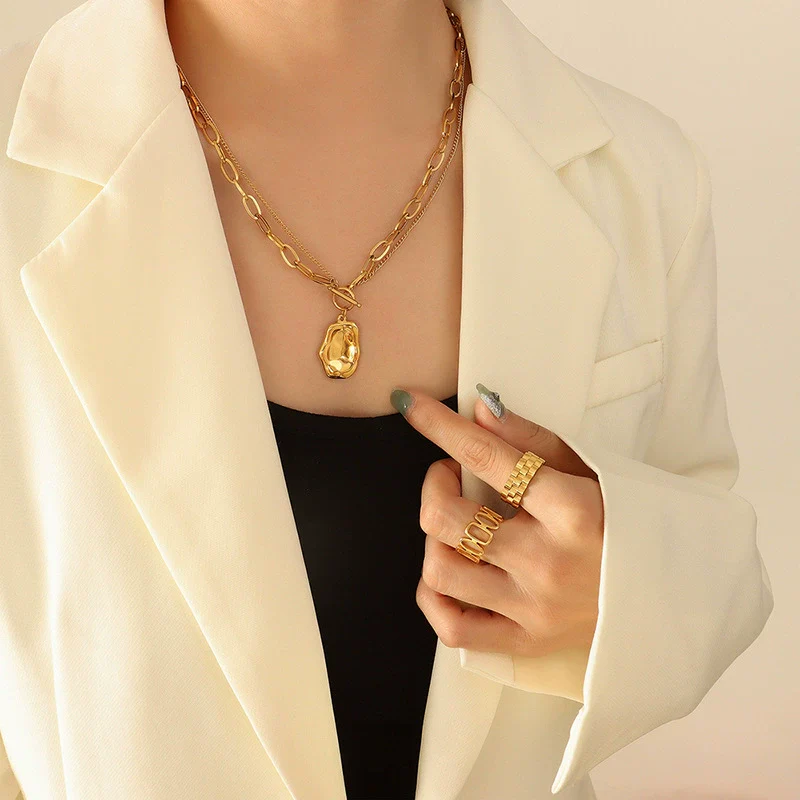 Wholesale Jewelry Retro Style Geometric Titanium Steel Pendant Necklace For Women With Electroplating And Ot Buckle - Image 3