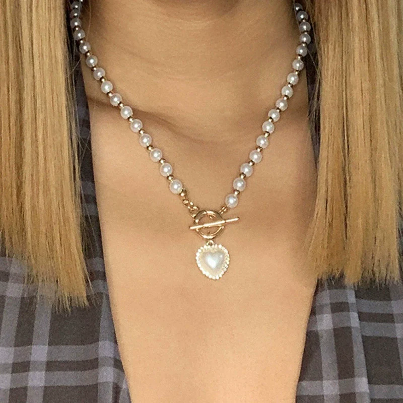 Wholesale Jewelry Simple Geometric Alloy Resin Pearl Necklace With Electroplating And Diamondembedded