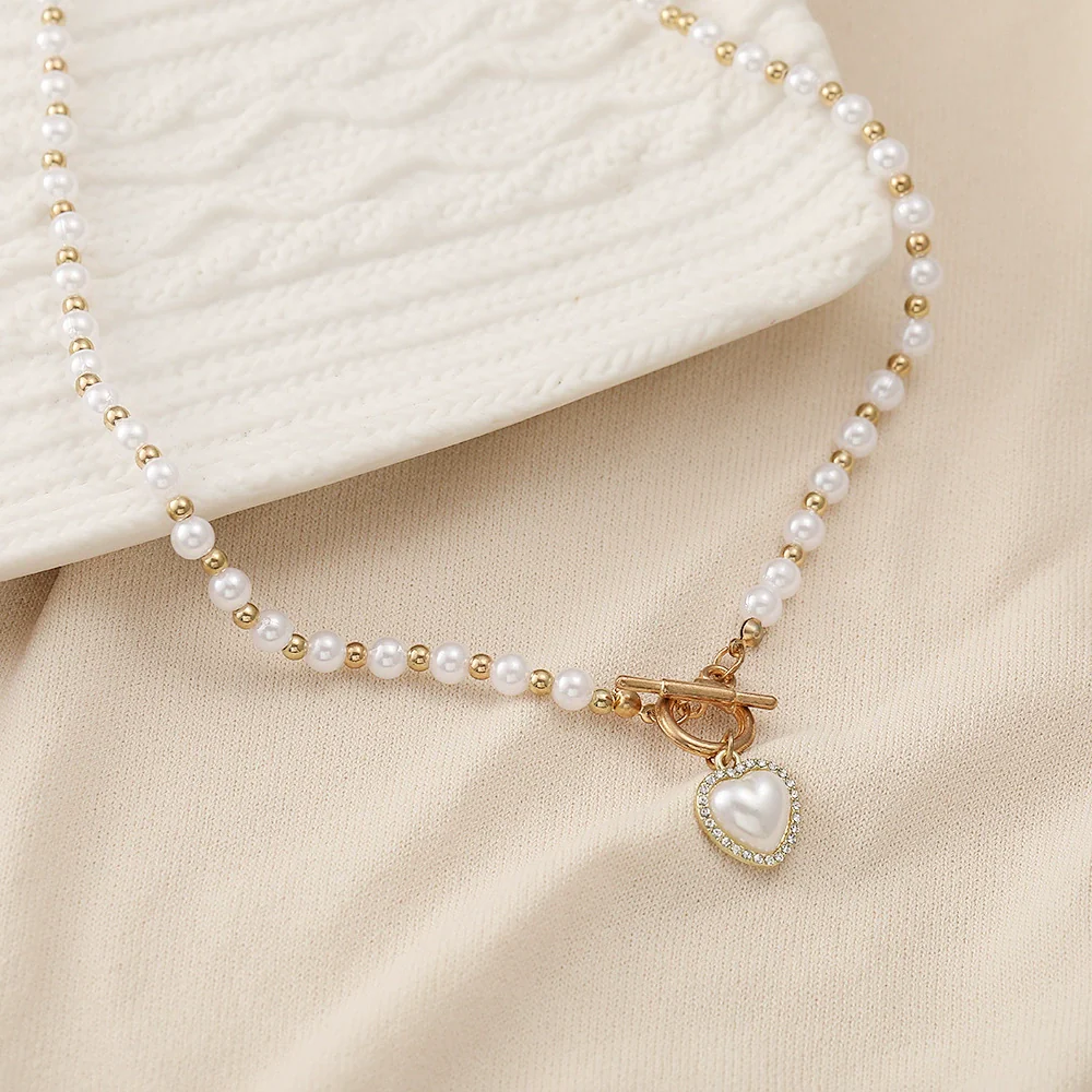 Wholesale Jewelry Simple Geometric Alloy Resin Pearl Necklace With Electroplating And Diamondembedded - Image 4