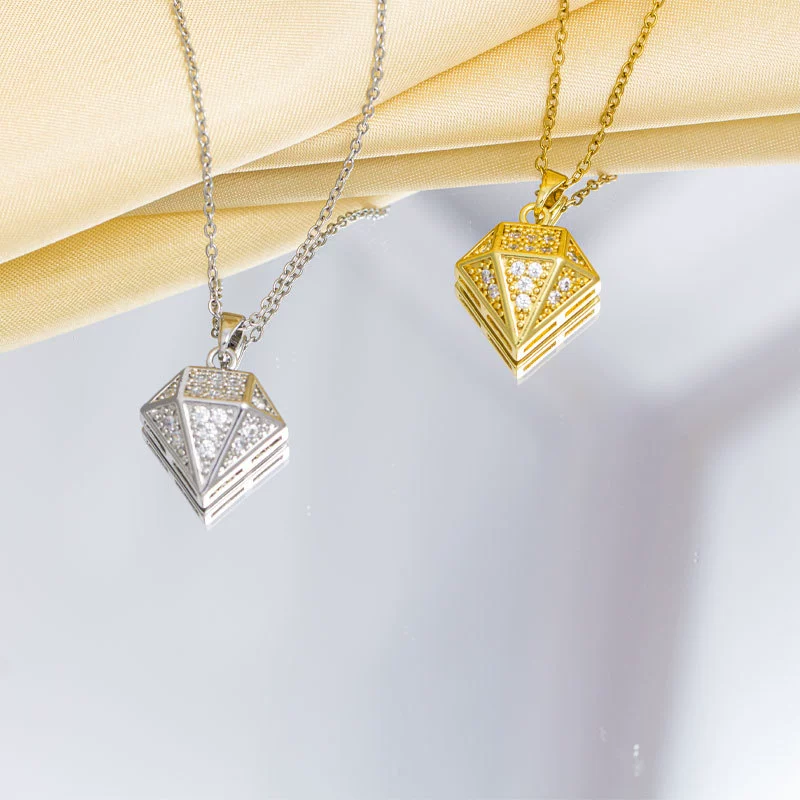 Wholesale Jewelry Simple Style Copper O Chain Pendant Necklace With Diamond Shape And Mixed Gemstone Setting And Electroplating