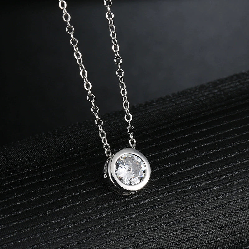 Wholesale Jewelry Small Fresh Style Round Zircon Environmental Protection Copper Necklace With Flower Pattern And Electroplating Treatment - Image 2