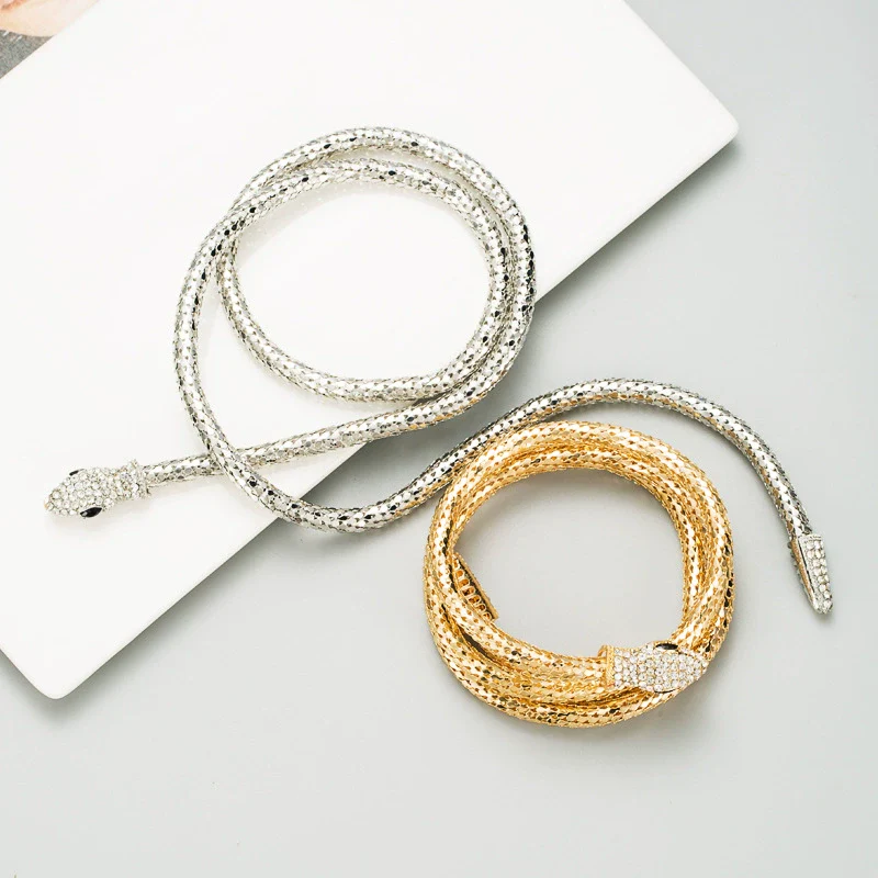 Wholesale Jewelry Snakeshaped Hollow Alloy Chain Necklace Inlaid With Rhinestone - Image 4