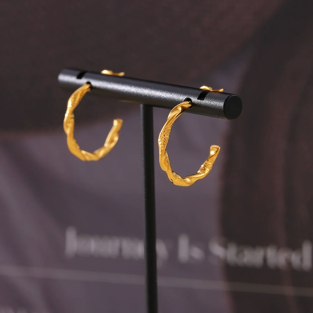 Wholesale Jewelry Stainless Steel 18K Gold Plated Geometric Cshaped Twisted Earrings For Women