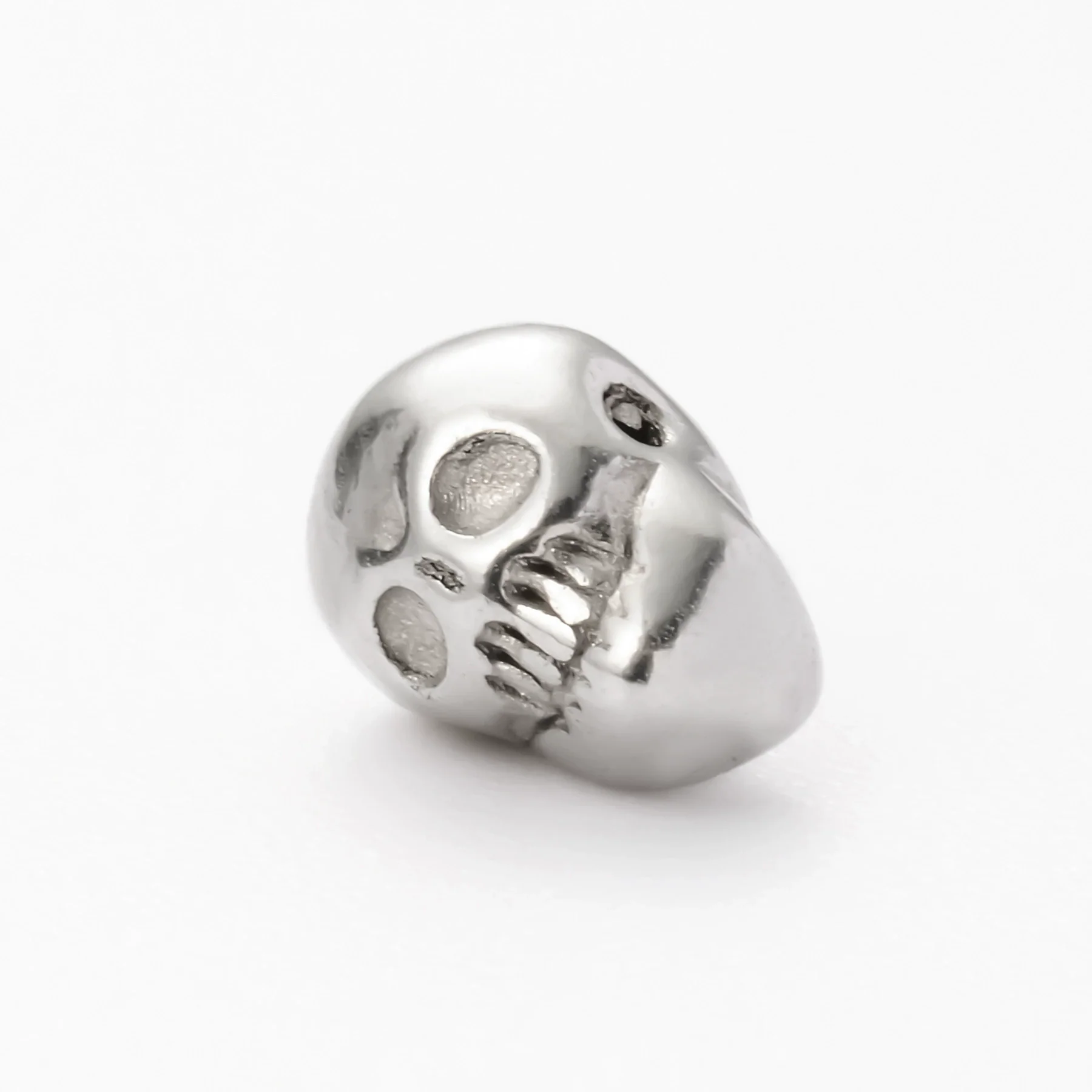 Wholesale Jewelry Stainless Steel Butterfly Bee Love Kitten Fish Skull Flat Square Perforated Beads Electroplated Diy Handmade Materials - Image 20