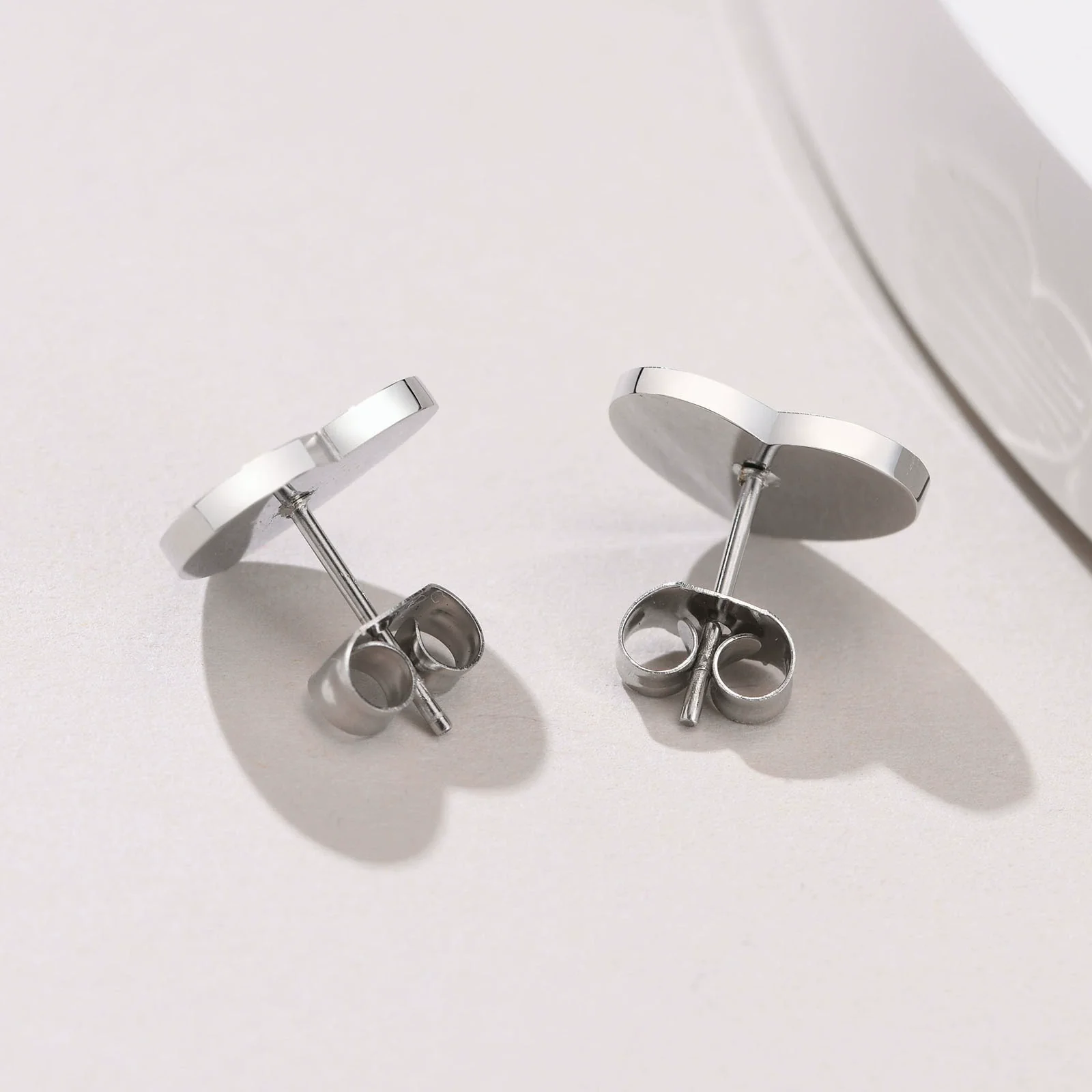 Wholesale Jewelry Stainless Steel Geometric Heartshaped Dripping Oil Earrings - Image 4