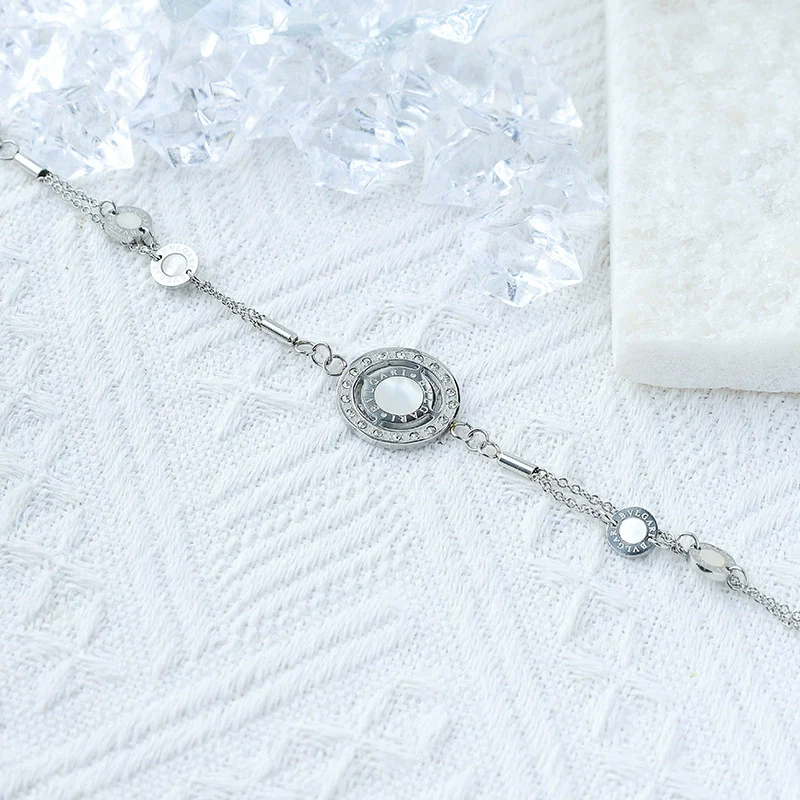 Wholesale Jewelry Stainless Steel Geometric Hollow Electroplated Women's Bracelet - Image 2