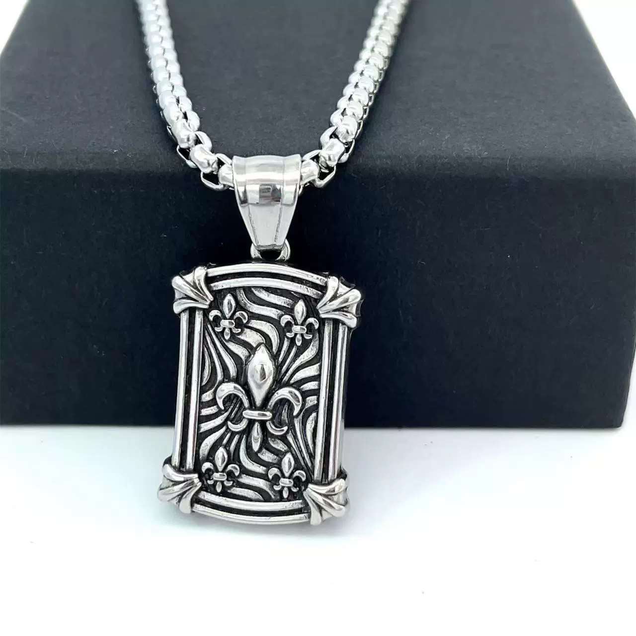 Wholesale Jewelry Stainless Steel Geometric Polishing Pendant Necklace Ancient Greek Mythology Belief Series - Image 4