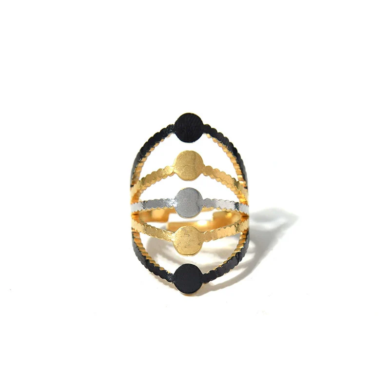 Wholesale Jewelry Stainless Steel Geometric Round Hollow Wide Face Ring Electroplated Retro Style Unisex - Image 5