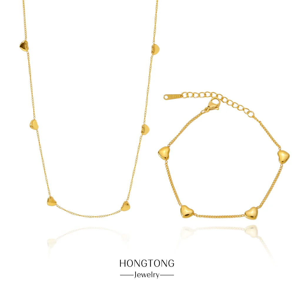 Wholesale Jewelry Titanium Steel Geometric Love Pendant Clavicle Chain Electroplated