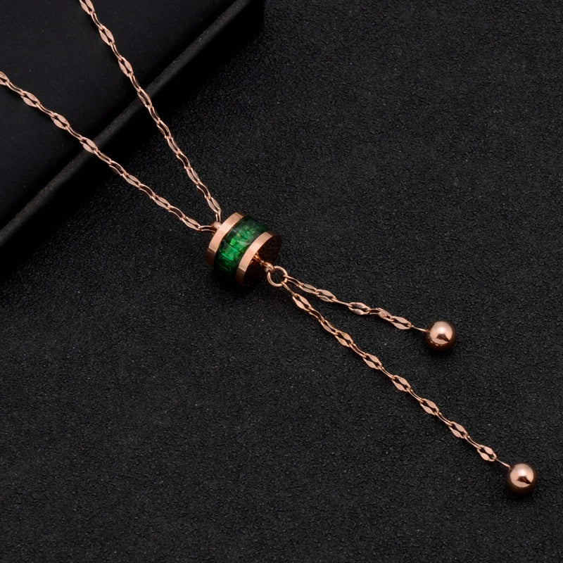 Wholesale Jewelry Titanium Steel Gold Color Pendant Necklace With Flower Pattern For Women Polished Box Chain - Image 18