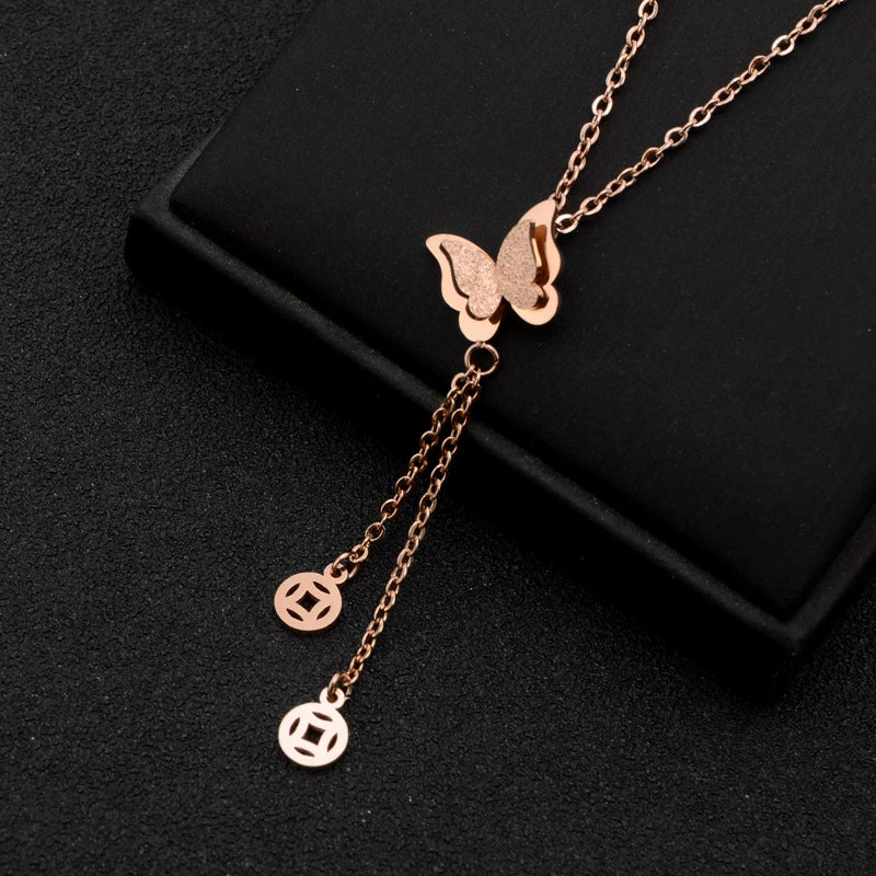Wholesale Jewelry Titanium Steel Gold Color Pendant Necklace With Flower Pattern For Women Polished Box Chain - Image 20