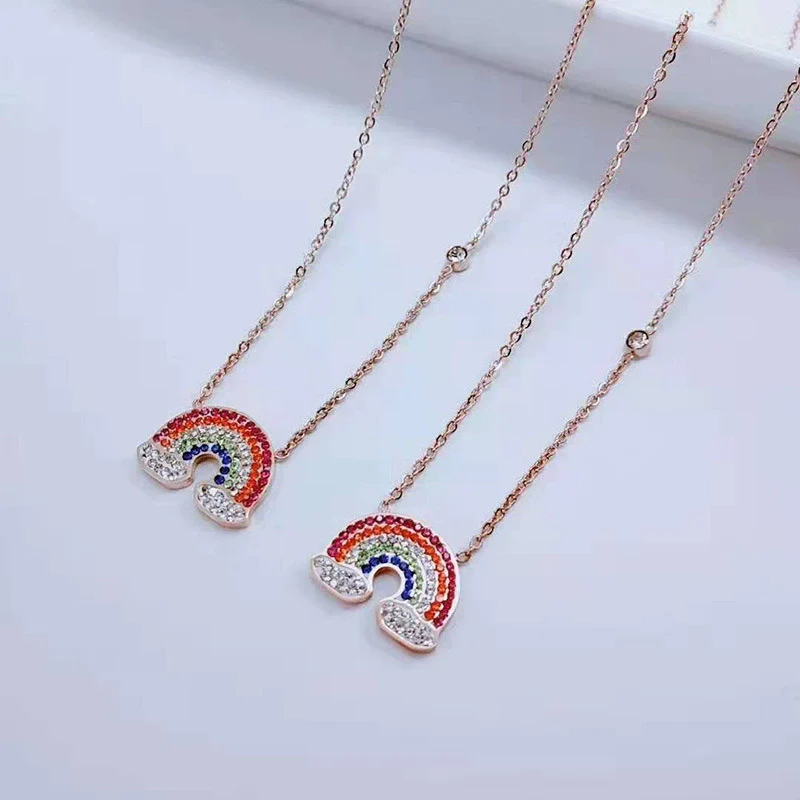 Wholesale Jewelry Titanium Steel Gold Color Pendant Necklace With Flower Pattern For Women Polished Box Chain - Image 5