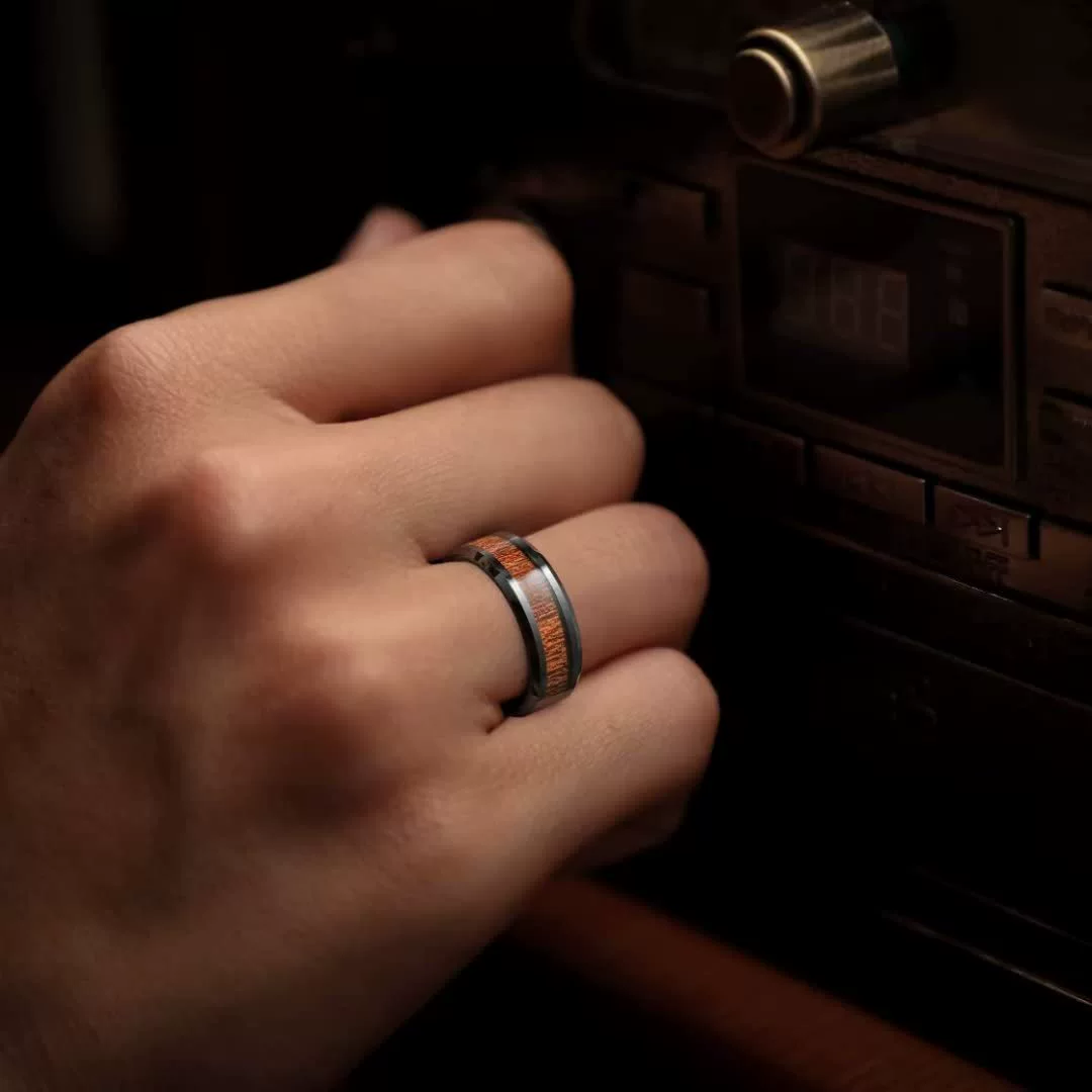 Wholesale Jewelry Titanium Steel Men's Ring Inlaid Acacia Wood With Geometric Pattern And Dripping Oil Treatment - Image 3