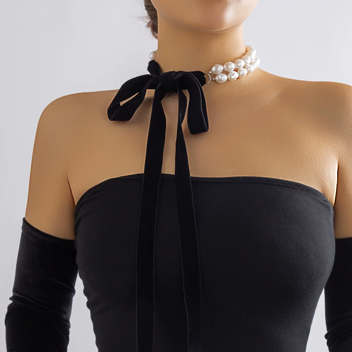 Wholesale Jewelry Vintage Style Imitation Pearl And Flannel Bow Handmade Necklace - Image 3
