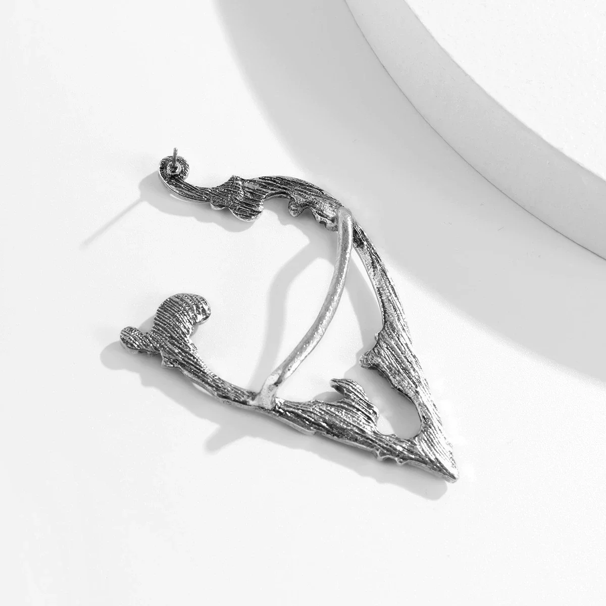 Wholesale Jewelry Zinc Alloy Geometric Style Electroplating Elf Ear Studs For Women - Image 4