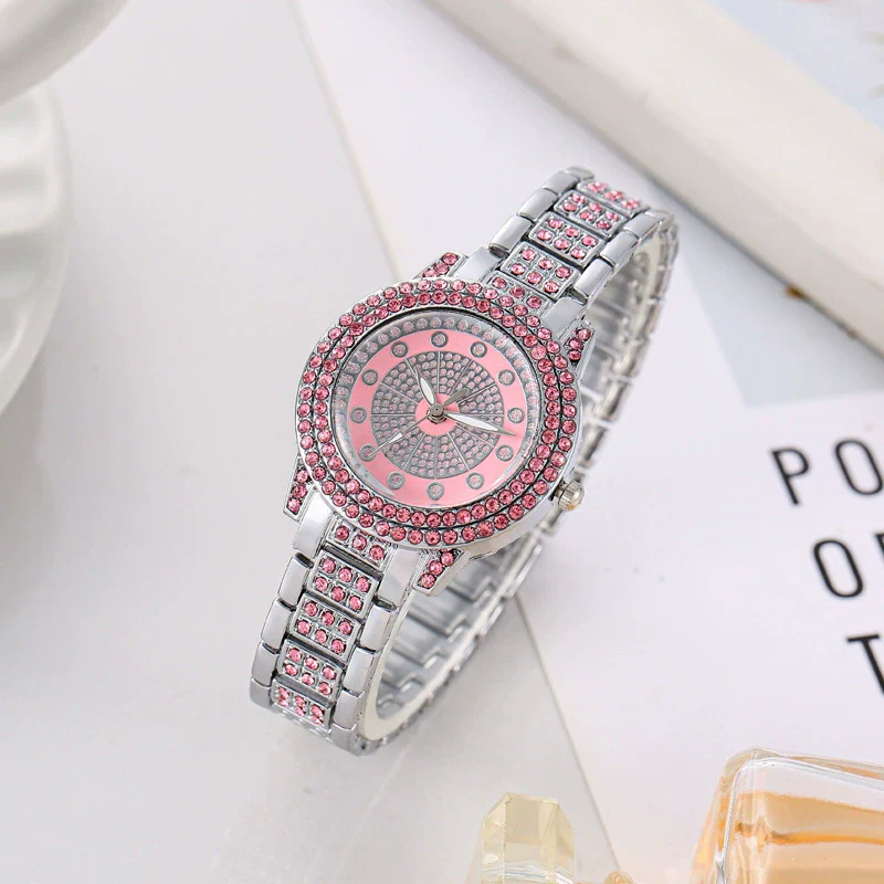 Wholesale Ladies Casual Alloy Watch With Round Dial And Rhinestone Gypsophila Design