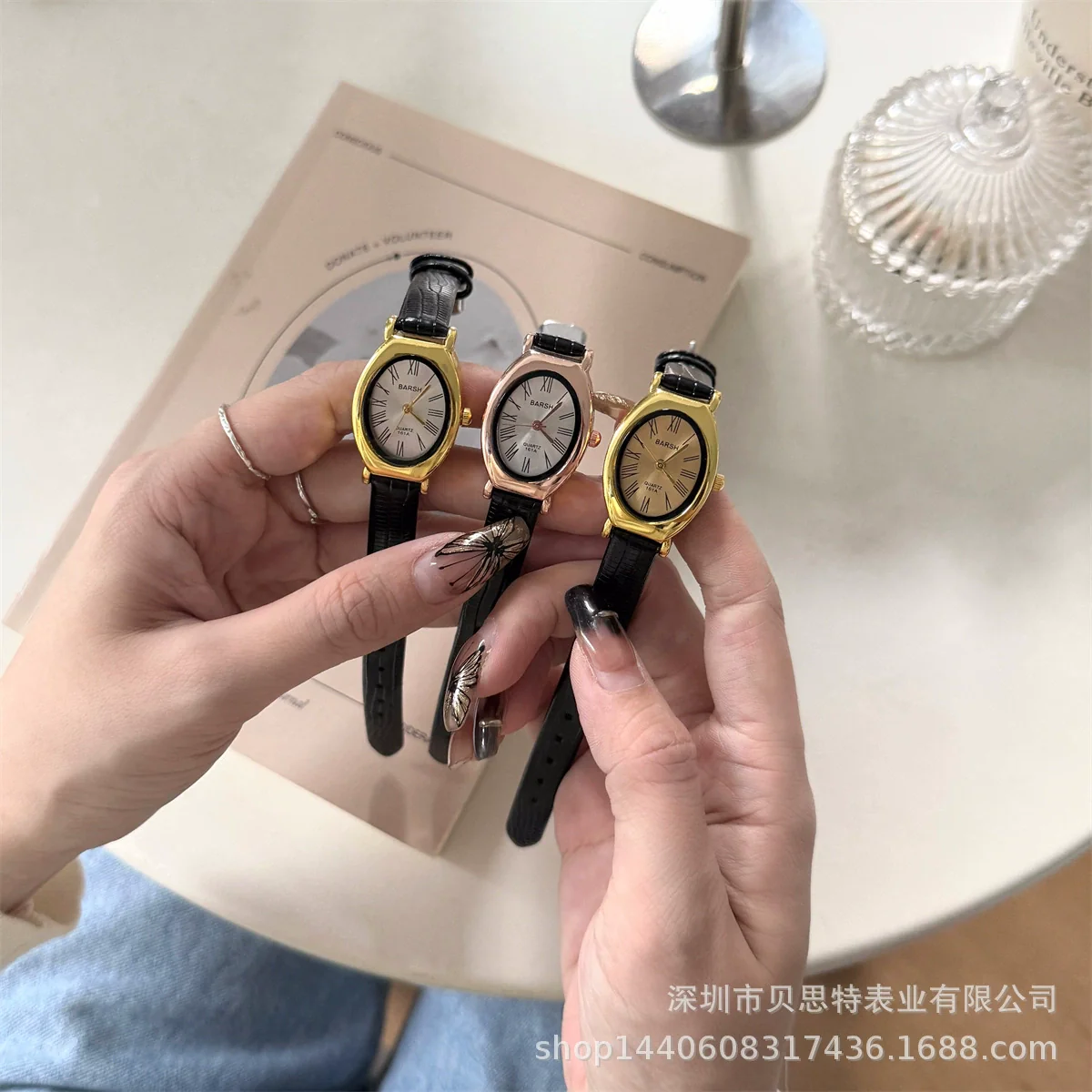 Wholesale Ladies Medieval Style Oval Dial Alloy Case Watch - Image 5