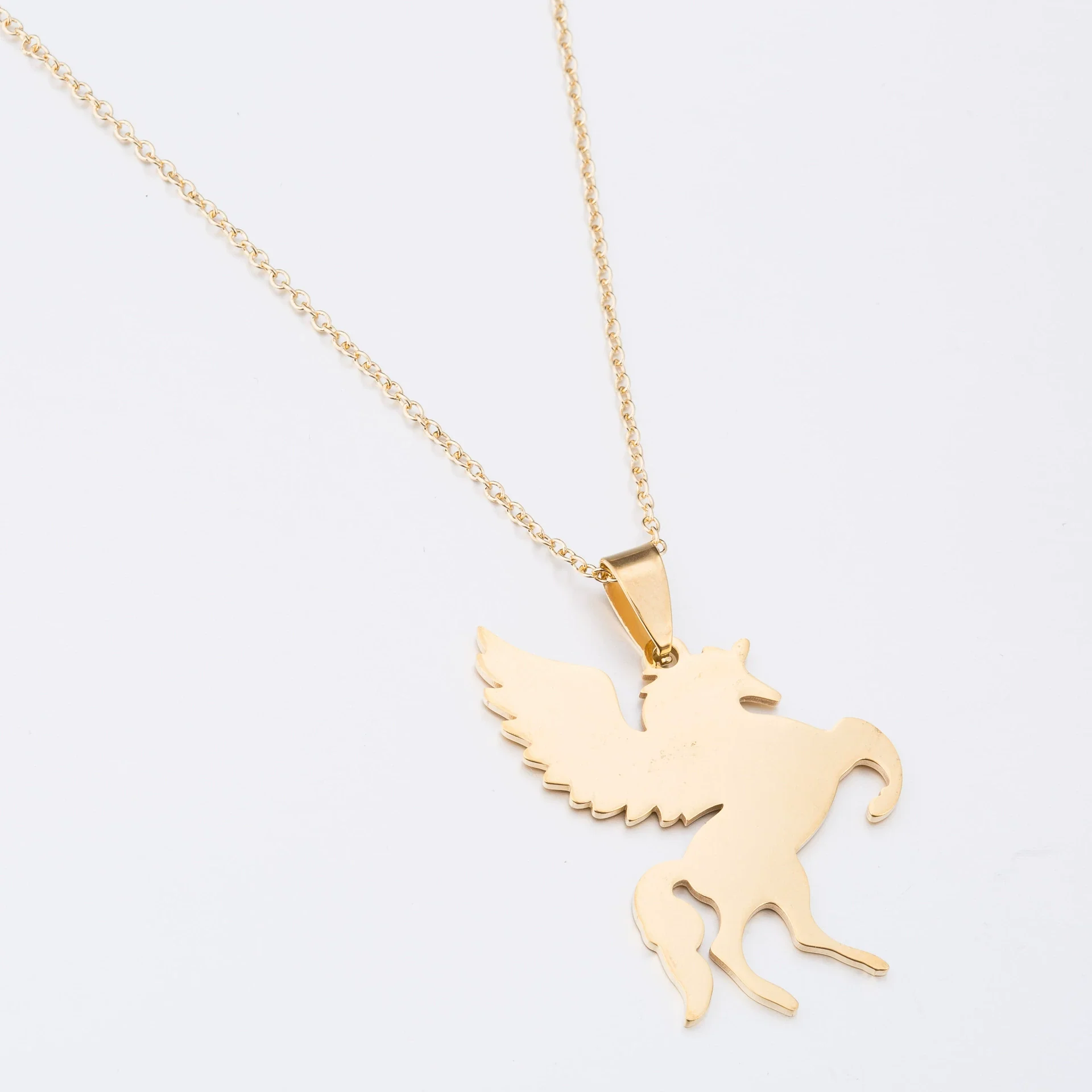 Wholesale Ladies Stainless Steel Animal Pendant Ochain Necklace With Electroplating - Image 6