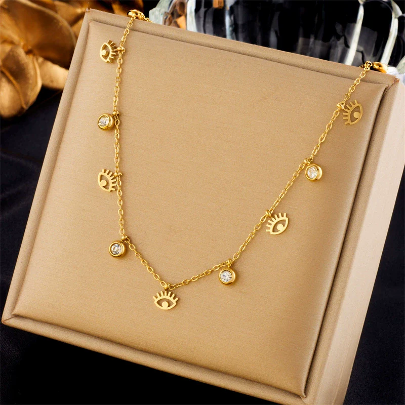 Wholesale Ladies Stainless Steel Heartshaped Pendant Necklace With Electroplating Process And Vintage Design - Image 26