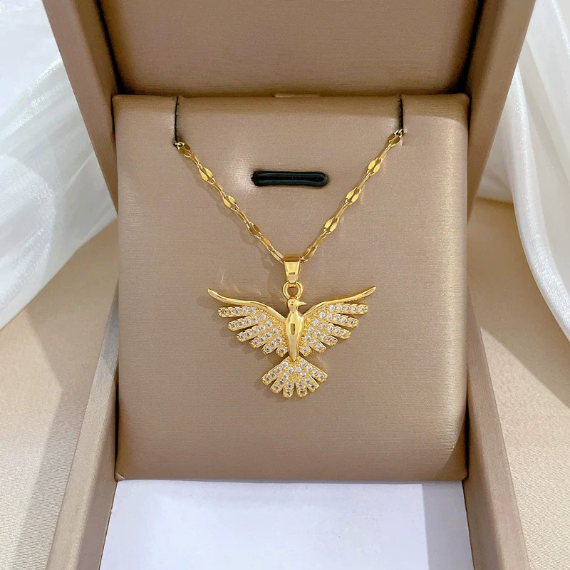 Wholesale Ladies Stainless Steel Heartshaped Pendant Necklace With Electroplating Process And Vintage Design - Image 58