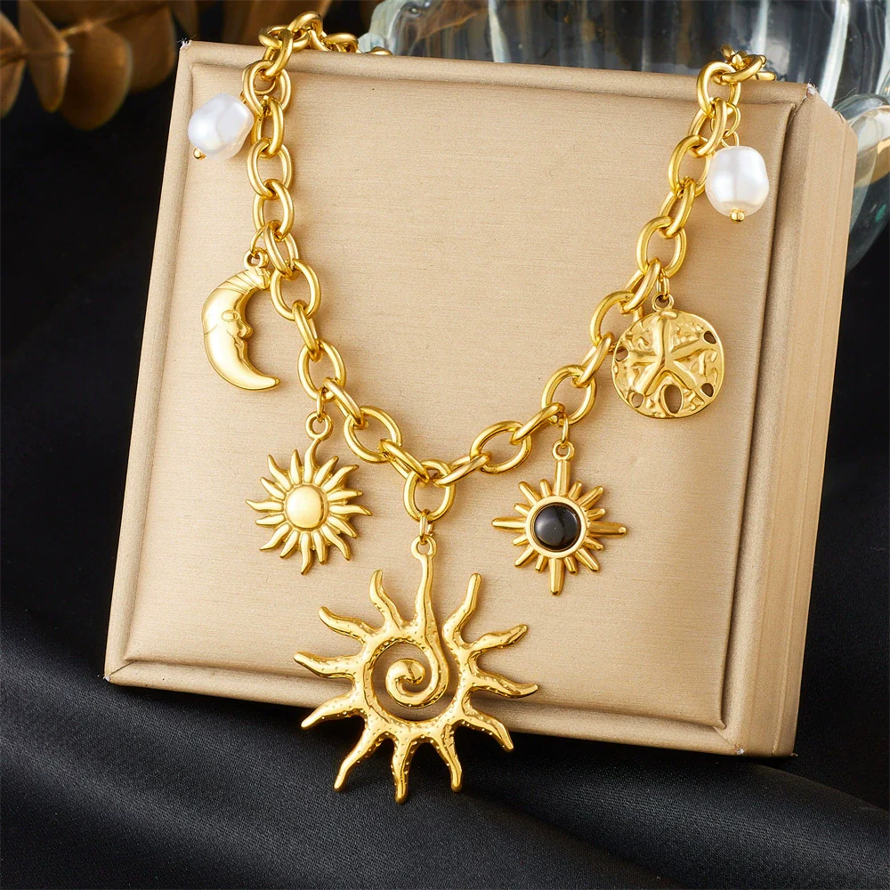 Wholesale Ladies Stainless Steel Heartshaped Pendant Necklace With Electroplating Process And Vintage Design - Image 9