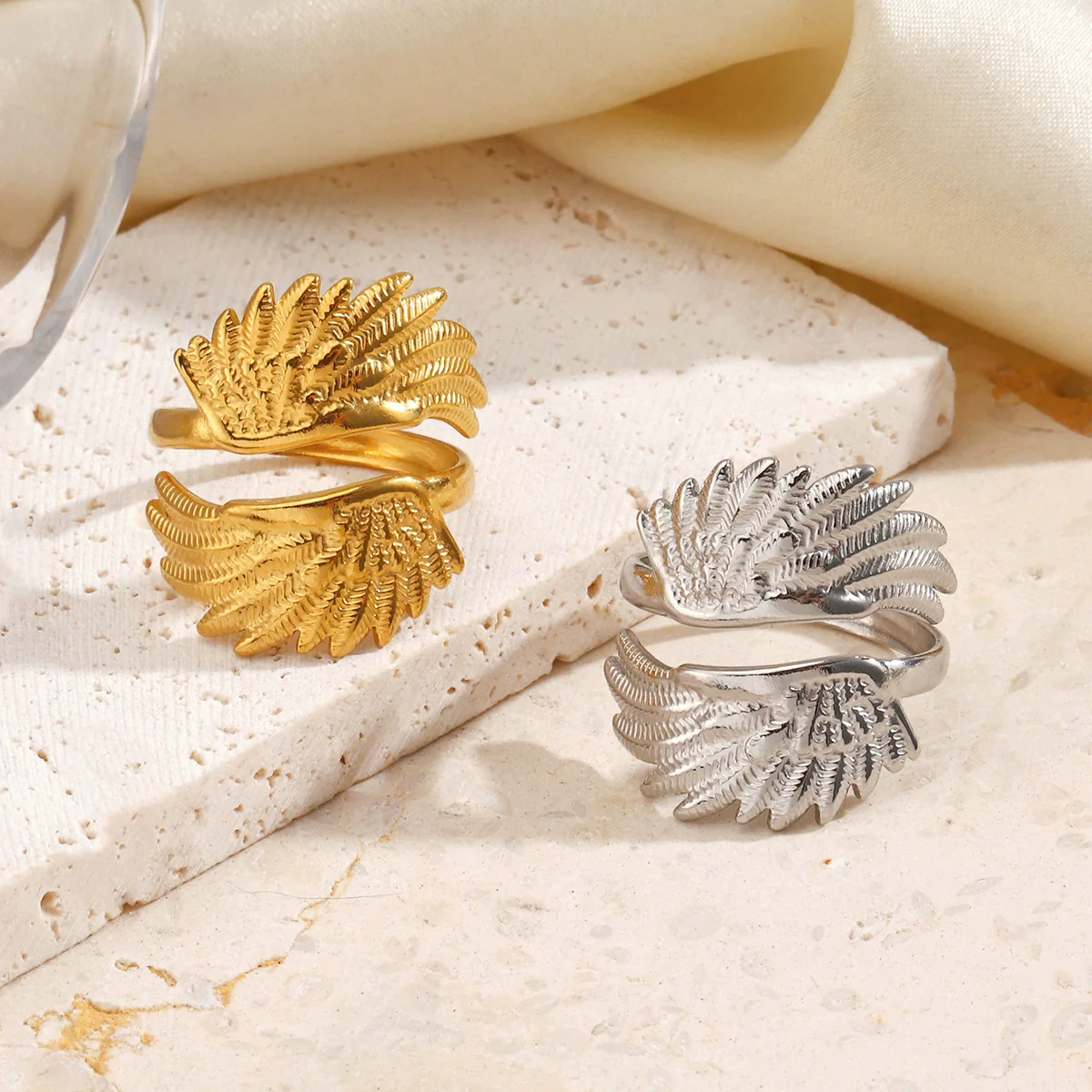 Wholesale Lady's Geometric Stainless Steel Electroplated Wing Ring - Image 4