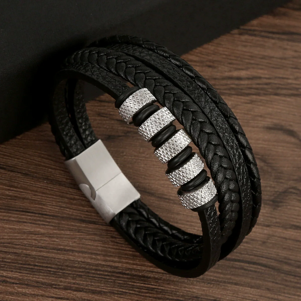 Wholesale Leather And Stainless Steel Handwoven Electroplated Bracelets For Men - Image 4