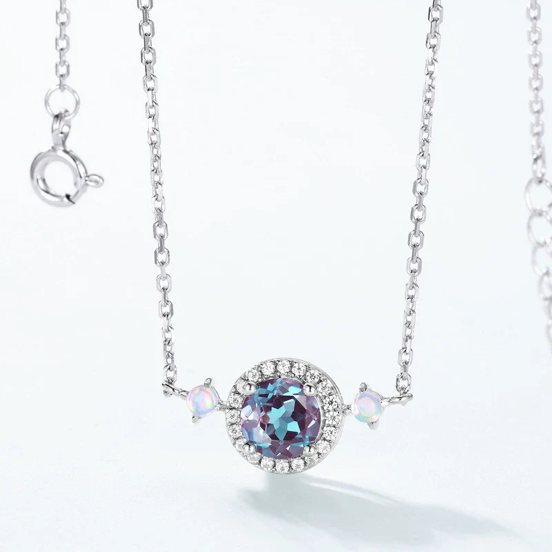 Wholesale Light Luxury Fashion Alexandrite Necklace S925 Silver Geometric Cultivated Variable Stone Color Women's Clavicle Chain With Diamond Design - Image 5