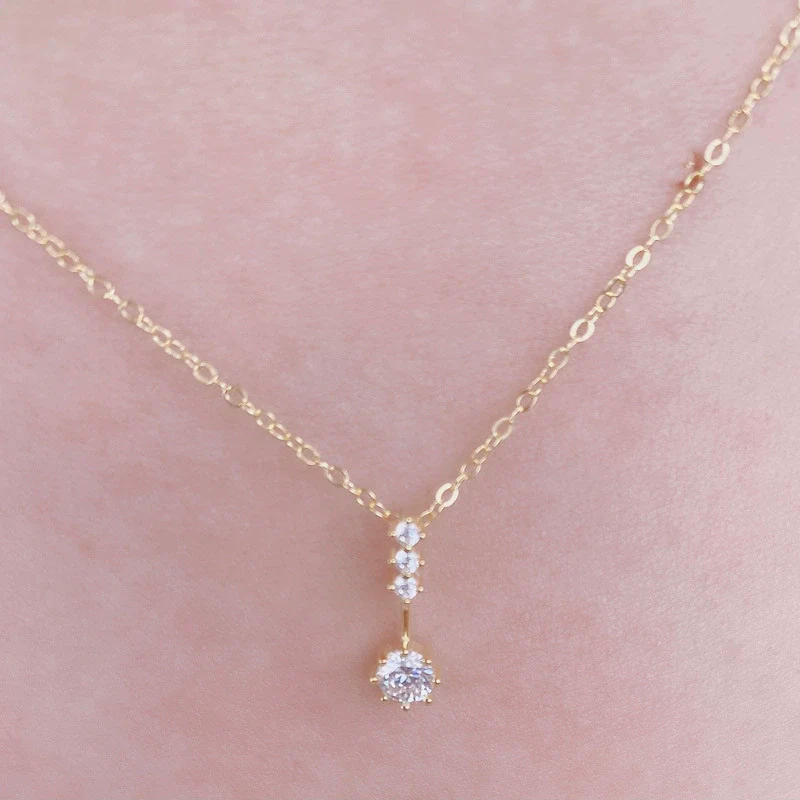 Wholesale Light Luxury Geometric 925 Sterling Silver Necklace With Four Diamond Zircon Pendant And Ochain Microinlay Style For Women - Image 3