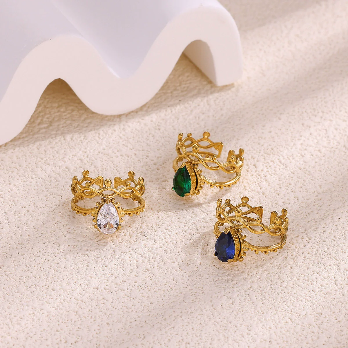 Wholesale Light Luxury Geometric Fruit Shaped Inlaid With Gold Zircon Stone Stainless Steel Plated 18K Gold Ring For Women