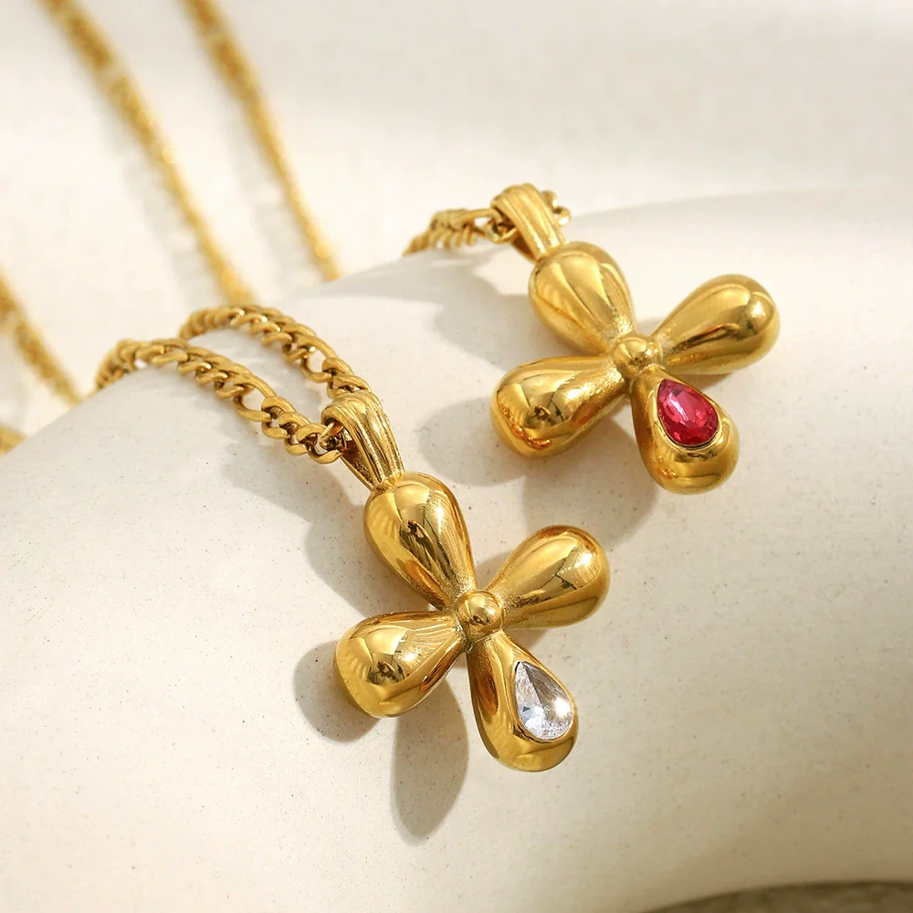 Wholesale Light Luxury Geometric Stainless Steel 18K Gold Plated Cross Red Zirconium Pendant Necklace For Women - Image 4