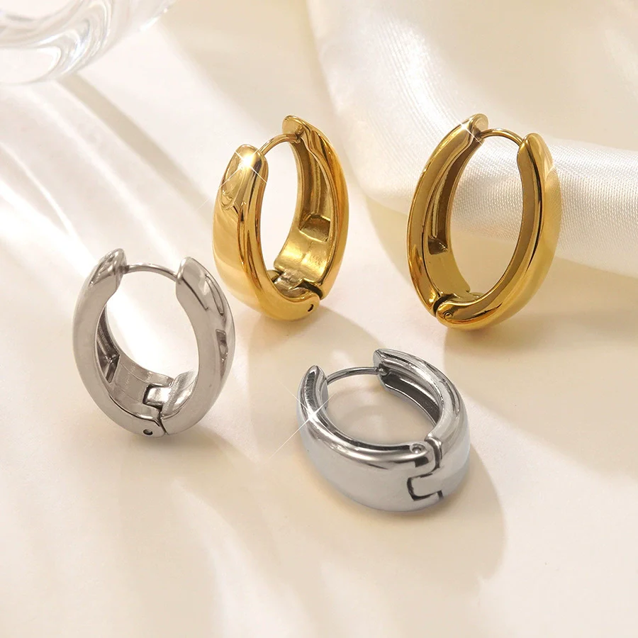 Wholesale Light Luxury Geometric Stainless Steel 18K Goldplated Hoop Earrings For Women - Image 2