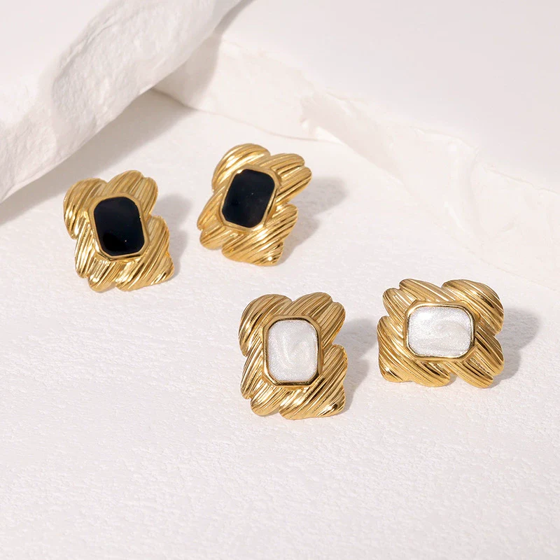 Wholesale Light Luxury Geometric Stainless Steel 18K Goldplated Women's Earrings - Image 2