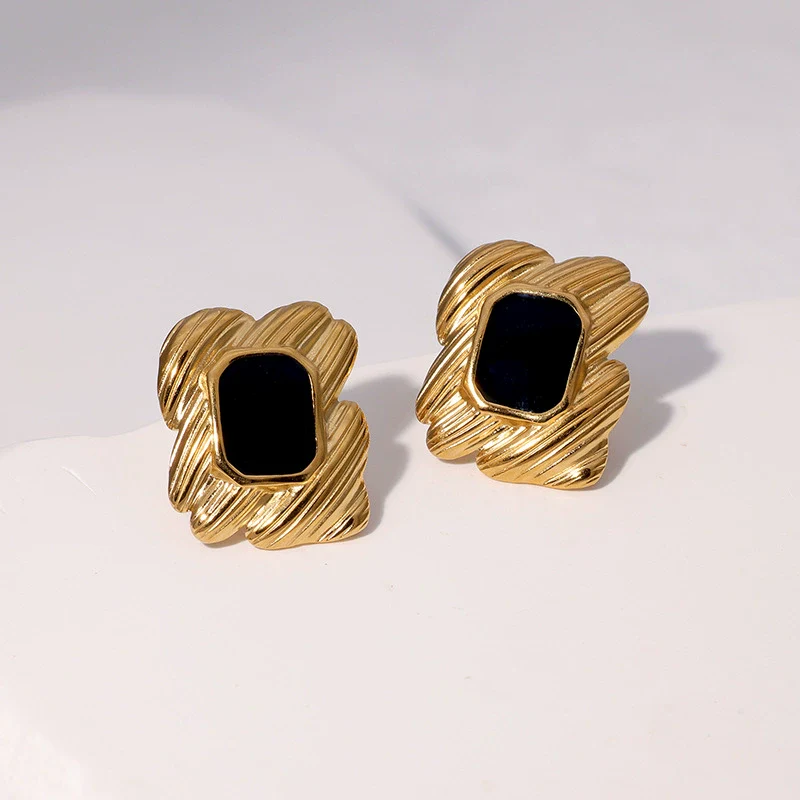 Wholesale Light Luxury Geometric Stainless Steel 18K Goldplated Women's Earrings - Image 4