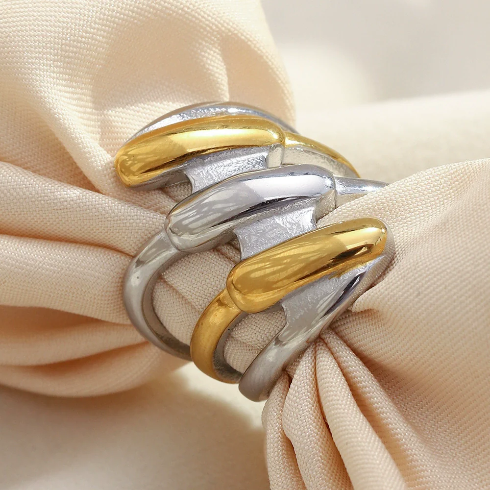 Wholesale Light Luxury Geometric Stainless Steel Electroplated 18K Gold Multilayer Ring For Women - Image 3