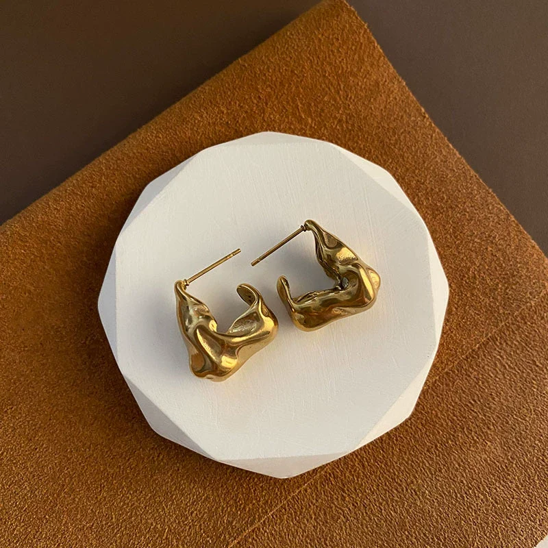 Wholesale Light Luxury Geometric Titanium Steel Electroplated Earrings For Women - Image 3