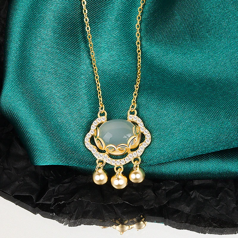 Wholesale Light Luxury Niche White Chalcedony Ping An Lock 925 Sterling Silver Necklace For Women Electroplated - Image 7