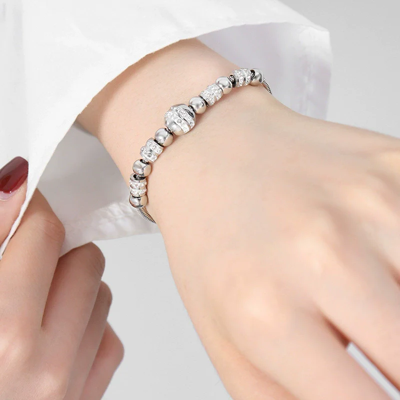 Wholesale Light Luxury Nonfading Geometric Titanium Steel Gold Plated Diamond Beaded Women's Bracelet - Image 2