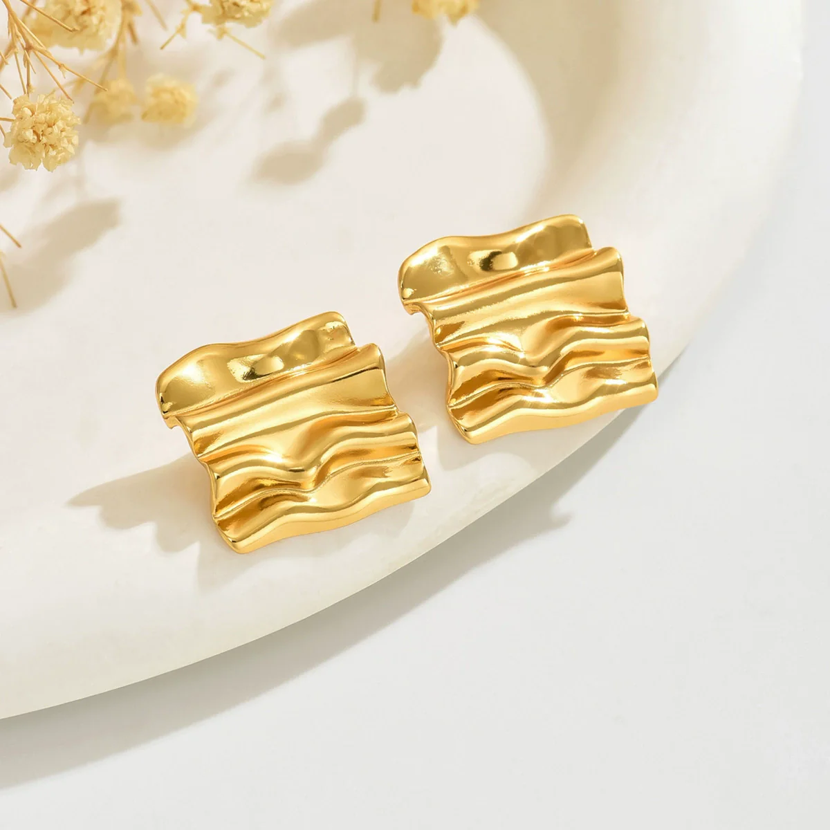 Wholesale Light Luxury Stamping Geometric Stainless Steel Pleated Earrings For Women