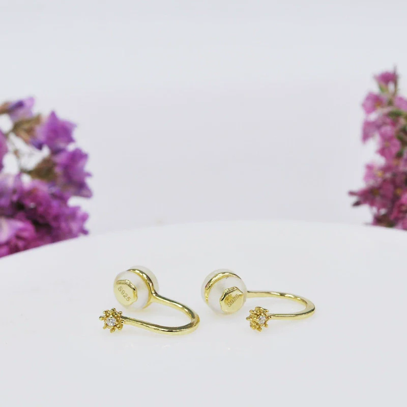 Wholesale Light Nonpierced Geometric Earrings Made Of S925 Sterling Silver With Inlaid Zircon For Women - Image 2