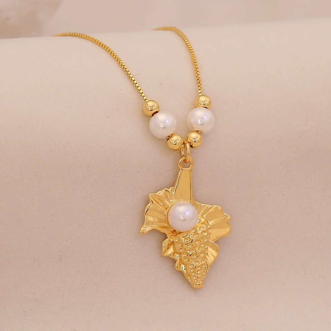 Wholesale Marine Life Style Animal Zodiac Copper Pendant Necklace - Image 4