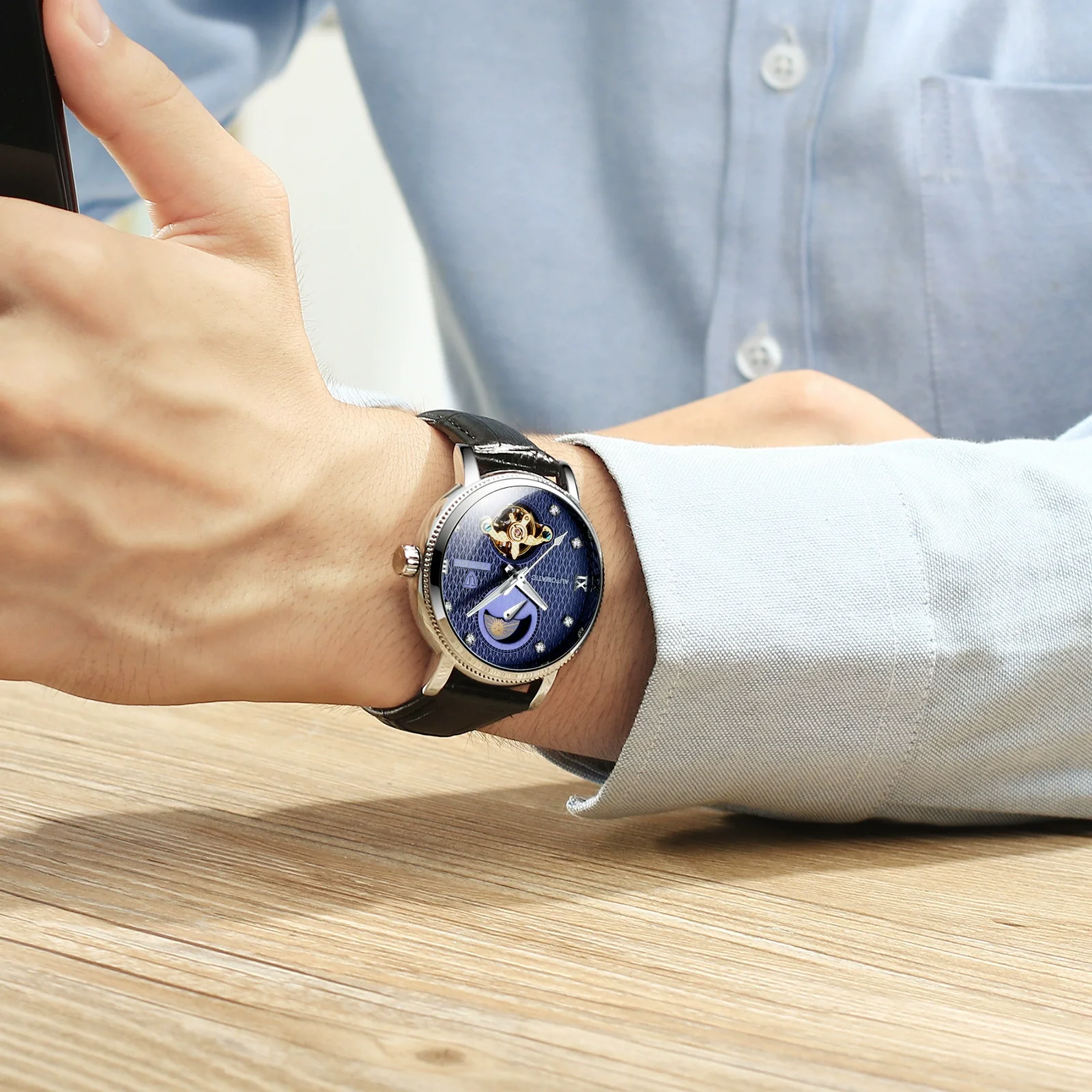Wholesale Mechanical Watch Metal Case Genuine Leather Strap Round Dial Business Style For Men - Image 4