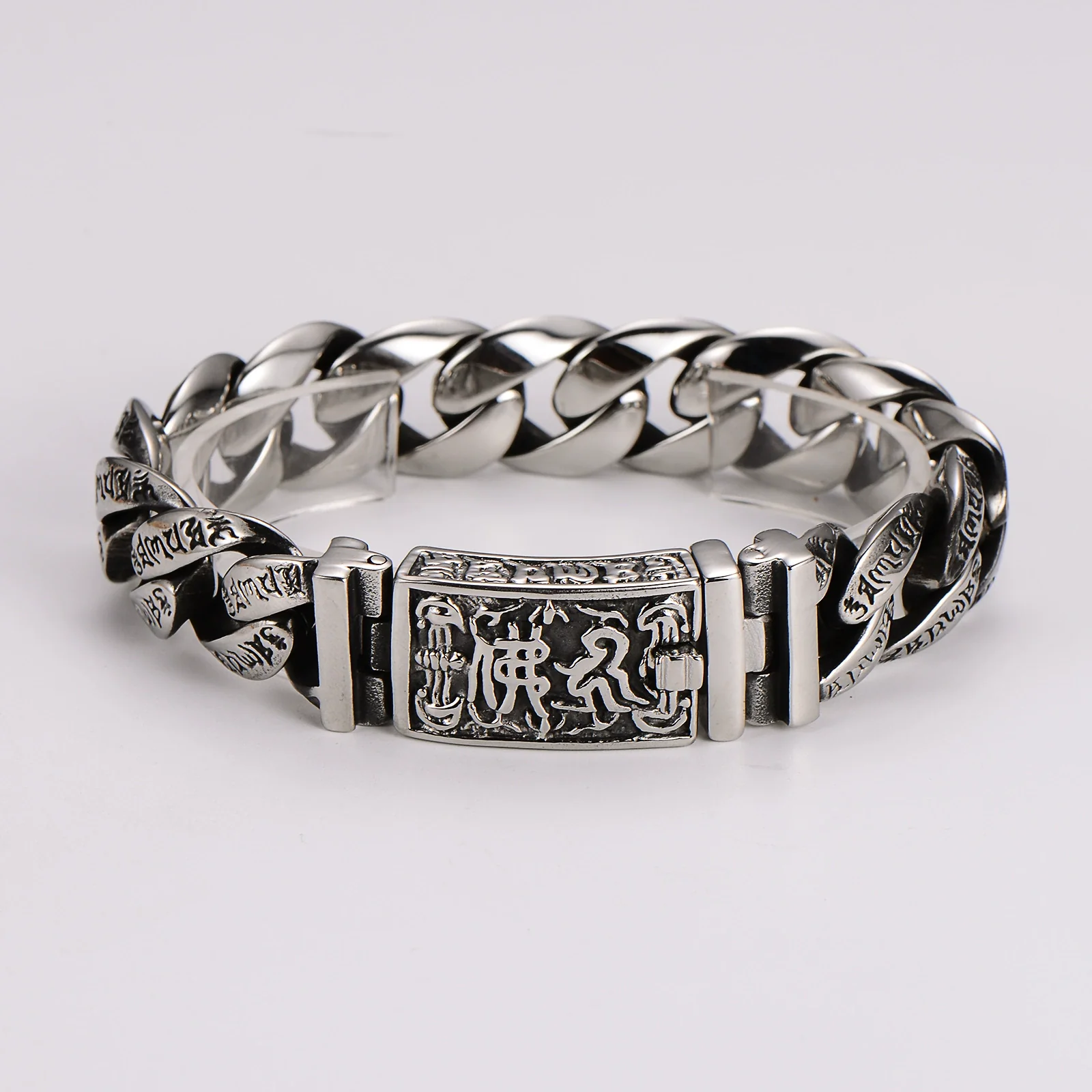 Wholesale Men's Retro Punk Hiphop Geometric Stainless Steel Electroplated Bracelet - Image 3