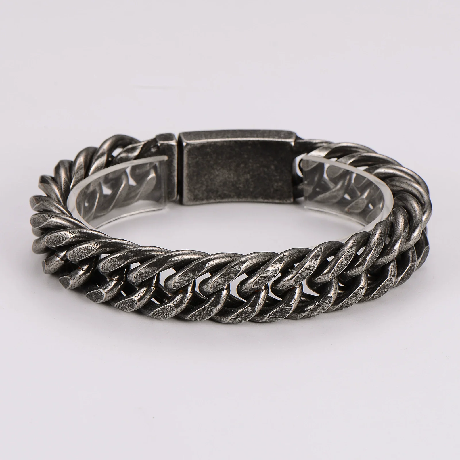 Wholesale Men's Stainless Steel Electroplated Rhombus Simple Geometric Jewelry - Image 3