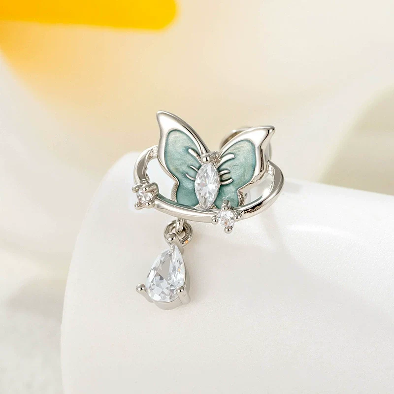 Wholesale Metal Butterfly Fashion Electroplated Piercing Earrings For Women - Image 5