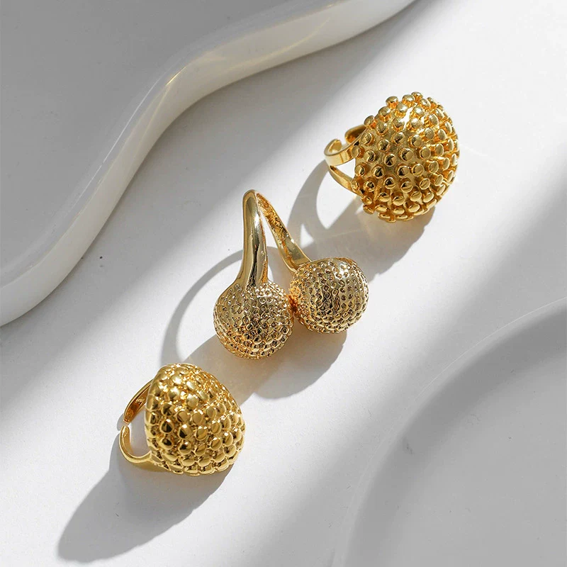 Wholesale Metal Cherry Ring Stainless Steel Gold Plated Geometric Style Unisex Finger Ring